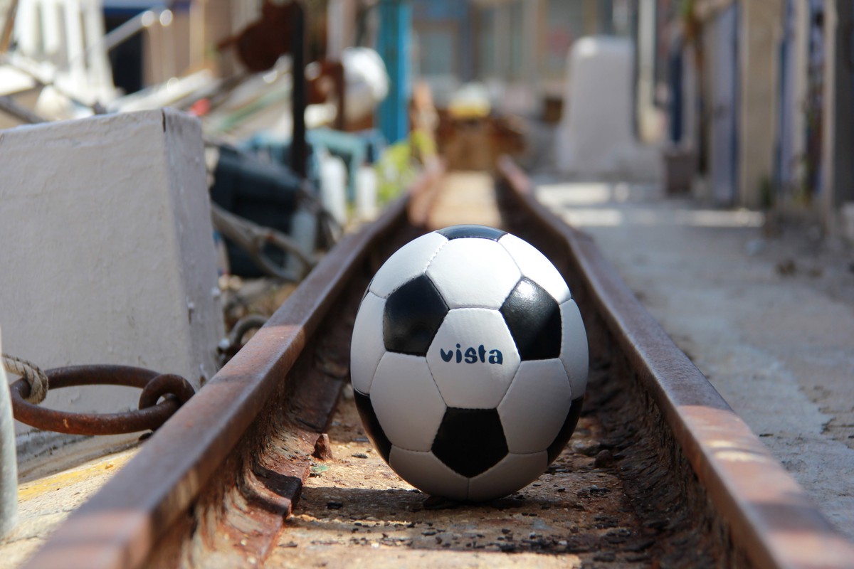 Vista : le ballon de foot qui pollue moins