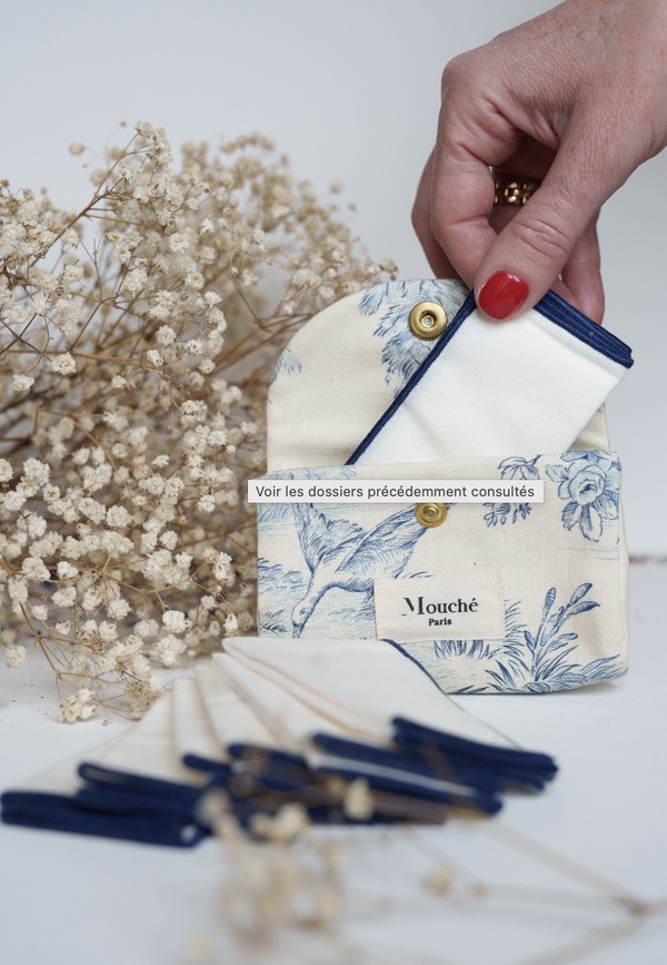 Pochette rouge pour mouchoir Mouché Paris