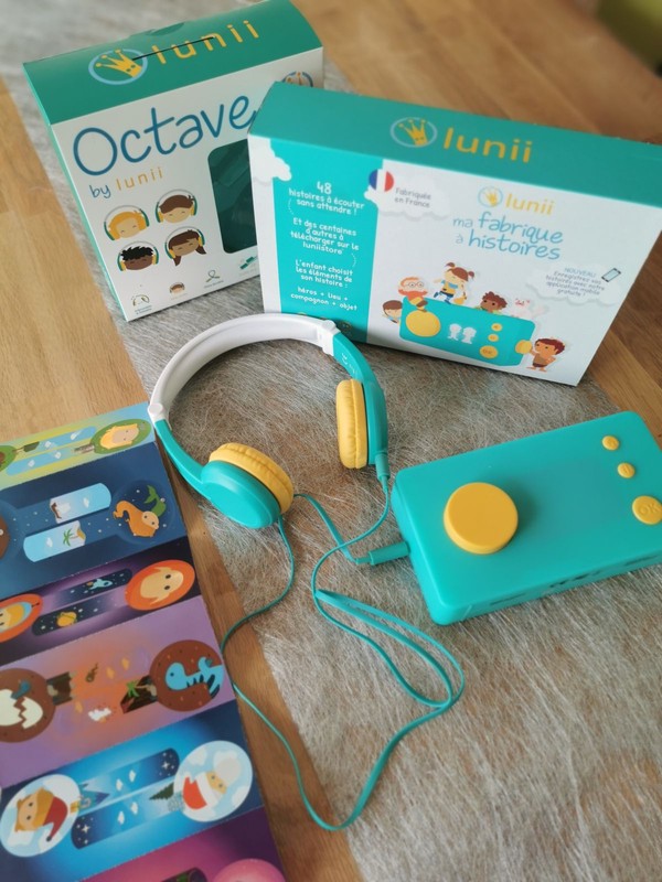 Comptine audio avec un casque