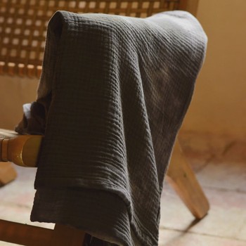 Le plaid en gaze de coton de Maison Marah