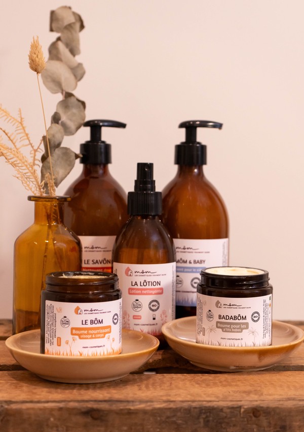 Sélection de 5 produits Môm cosmétiques
