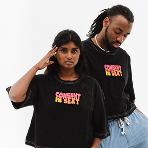 Teeshirt carré : Consent is sexy 🍑