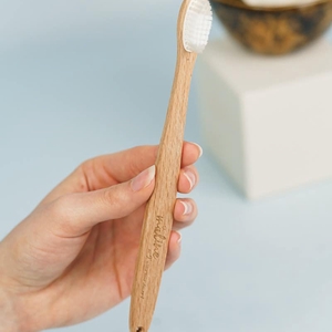 Brosse à dents en bois à tête changeable - La Maline