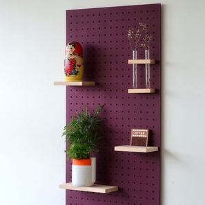 Pegboard - Etagère Murale Modulaire en Bois - Couleur Violet - Aubergine - Taille 96 cm